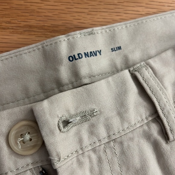 Men’s Slim Khakis - Picture 2 of 4